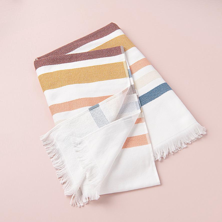 Mia Zia - Linge de Plage Haut de Gamme - Fouta Handdoek - Het "Tichka" thema op een witte achtergrond