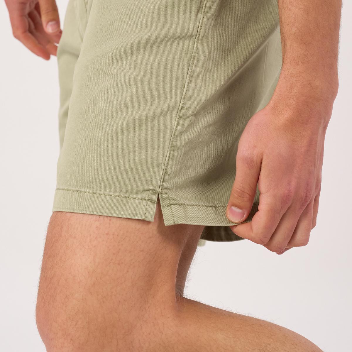 Katoenen short - Anijsgroen