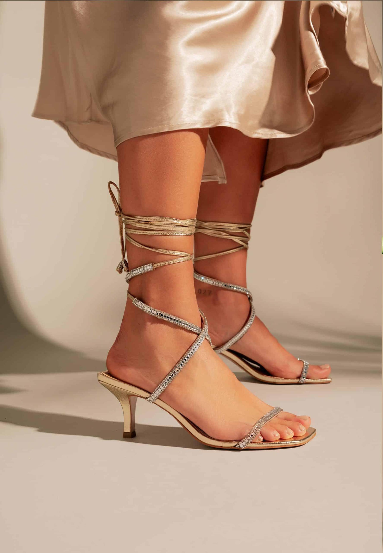 Aroeira Enkelbandjes Sandalen met Hakken - Mangará - Zilver
