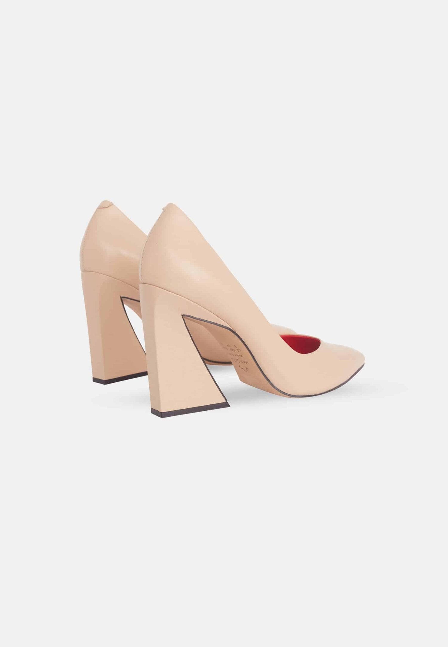 Maraca Pumps met Blokhak - Verhoog Uw Stijl met Comfort - Beige