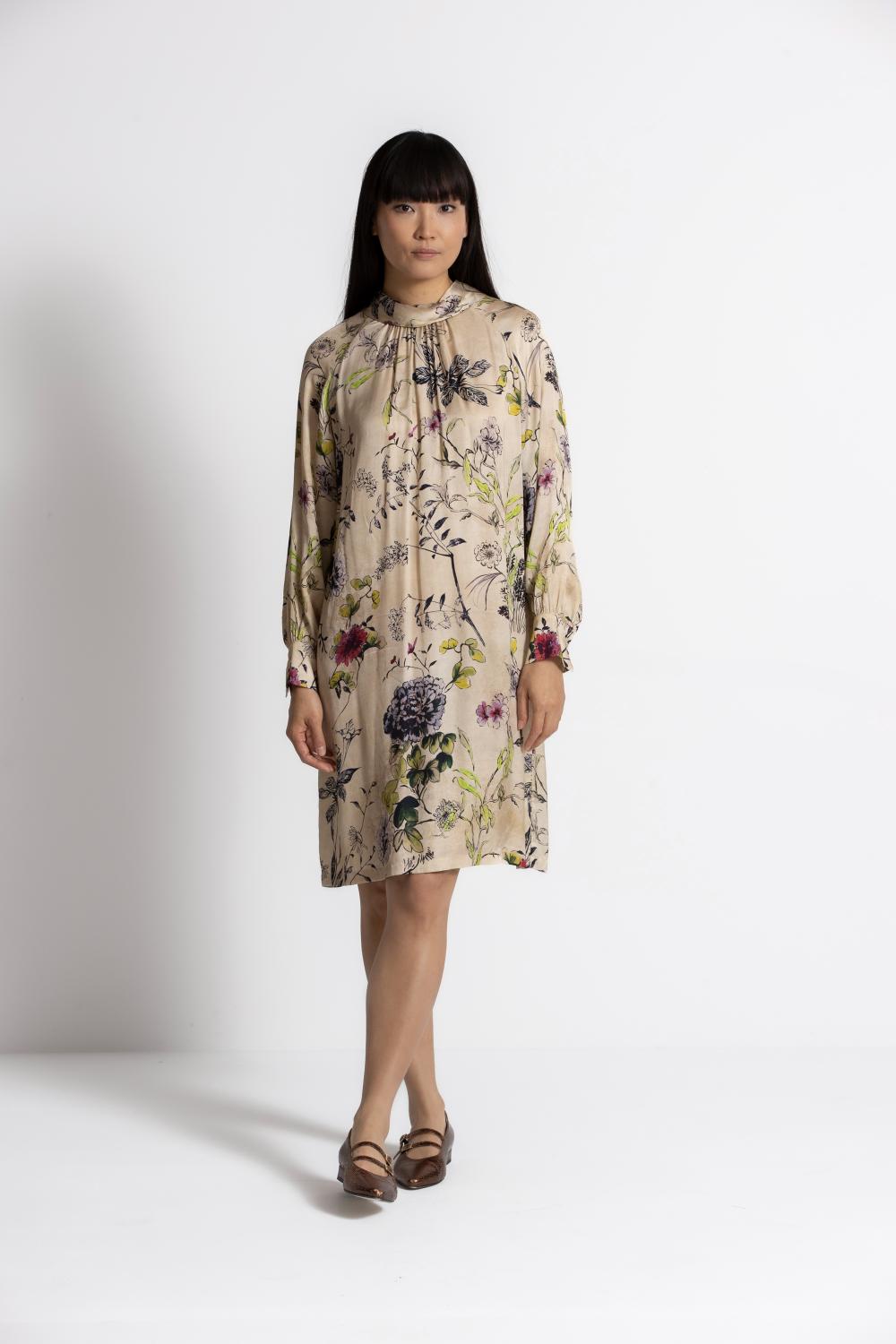 Robe - Kick Offic 658 - Beige