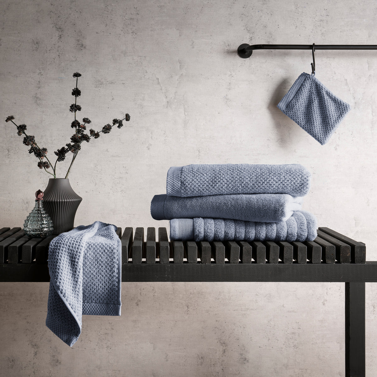 Heckettlane - Prestige Insignia Blue