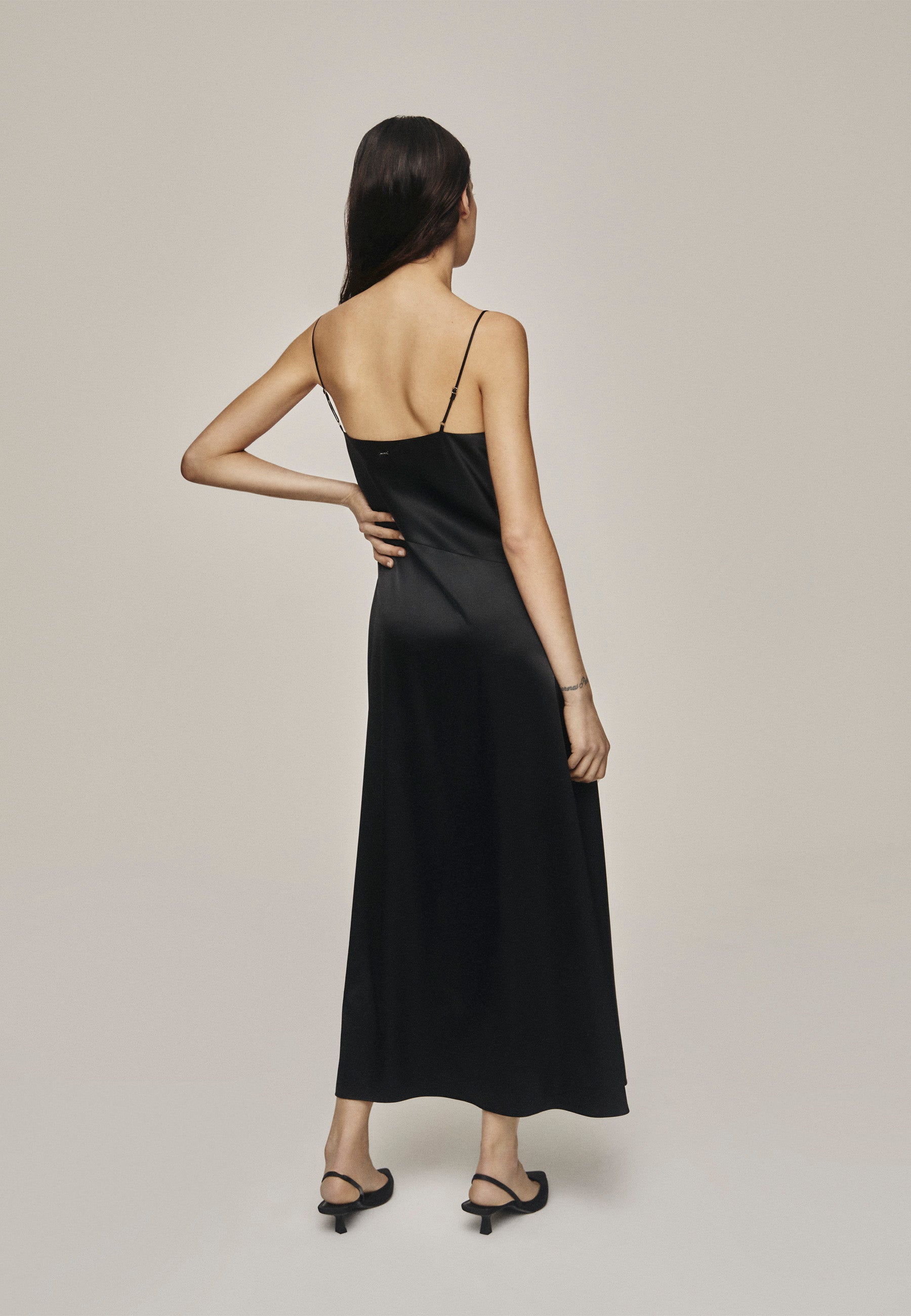 Kalya - Kleed - Black - W
