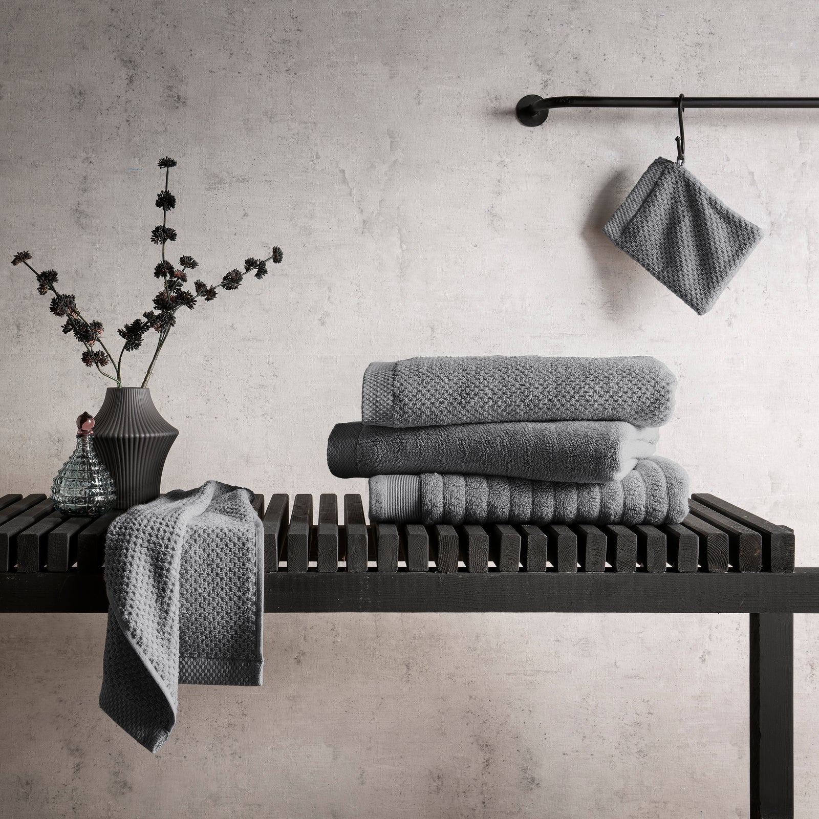Heckettlane - Premium Classic Anthracite