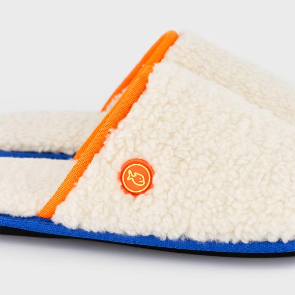 Chaussons en sherpa - Beige et orange