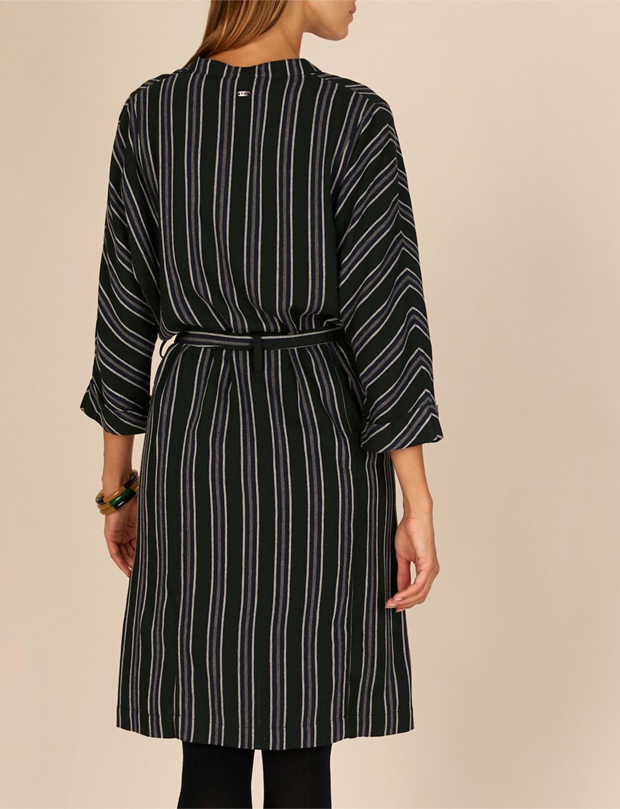 Kimono Sleeve Shirt Dress In Green - Groen