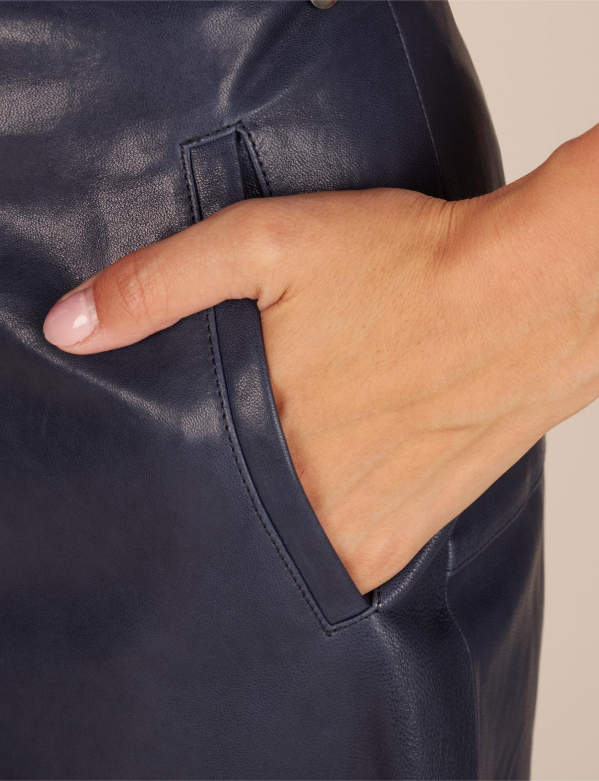 Blue Leather Skirt In Blue - Bleu