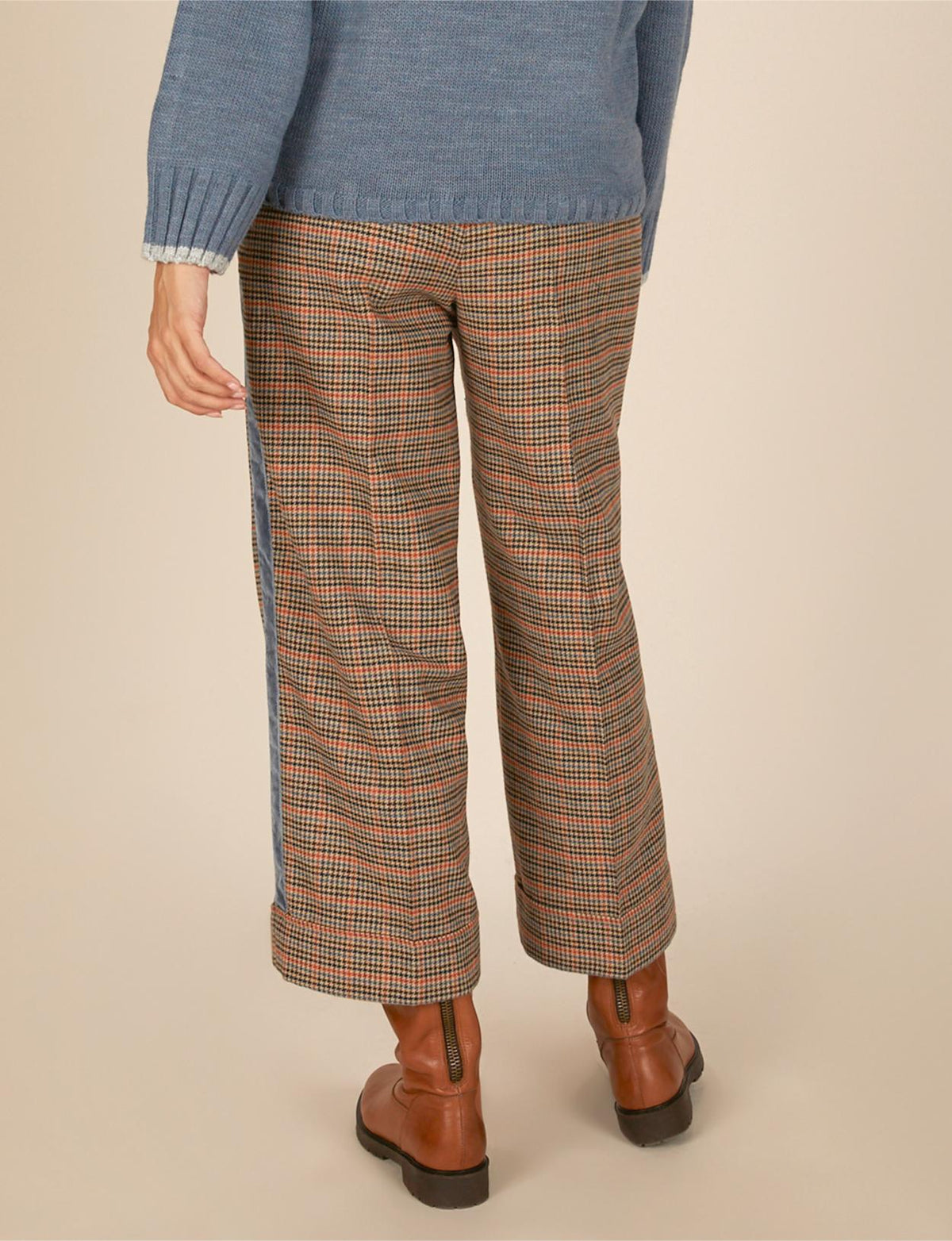 Wide Checkered Pants In Blue - Blauw