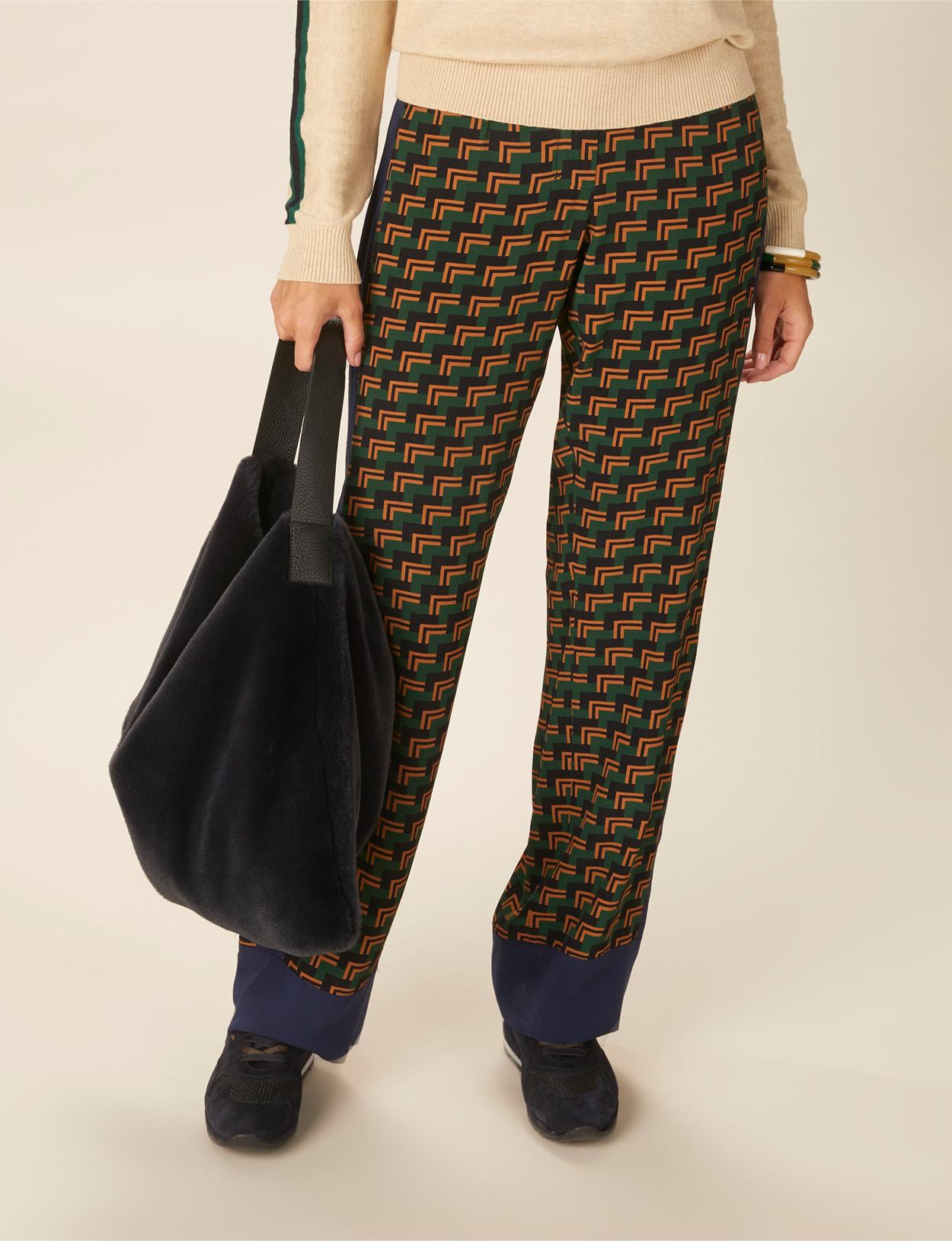 Straight Viscose Pants In Green - Groen