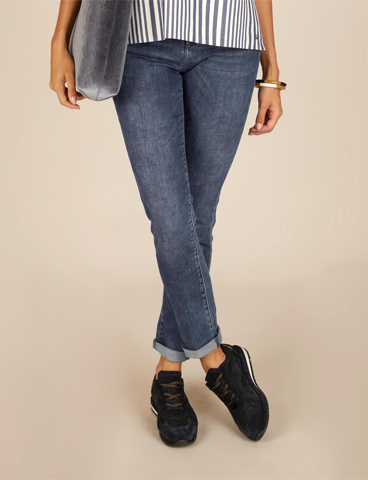 5 Pocket Stone Jeans In Blue - Blauw