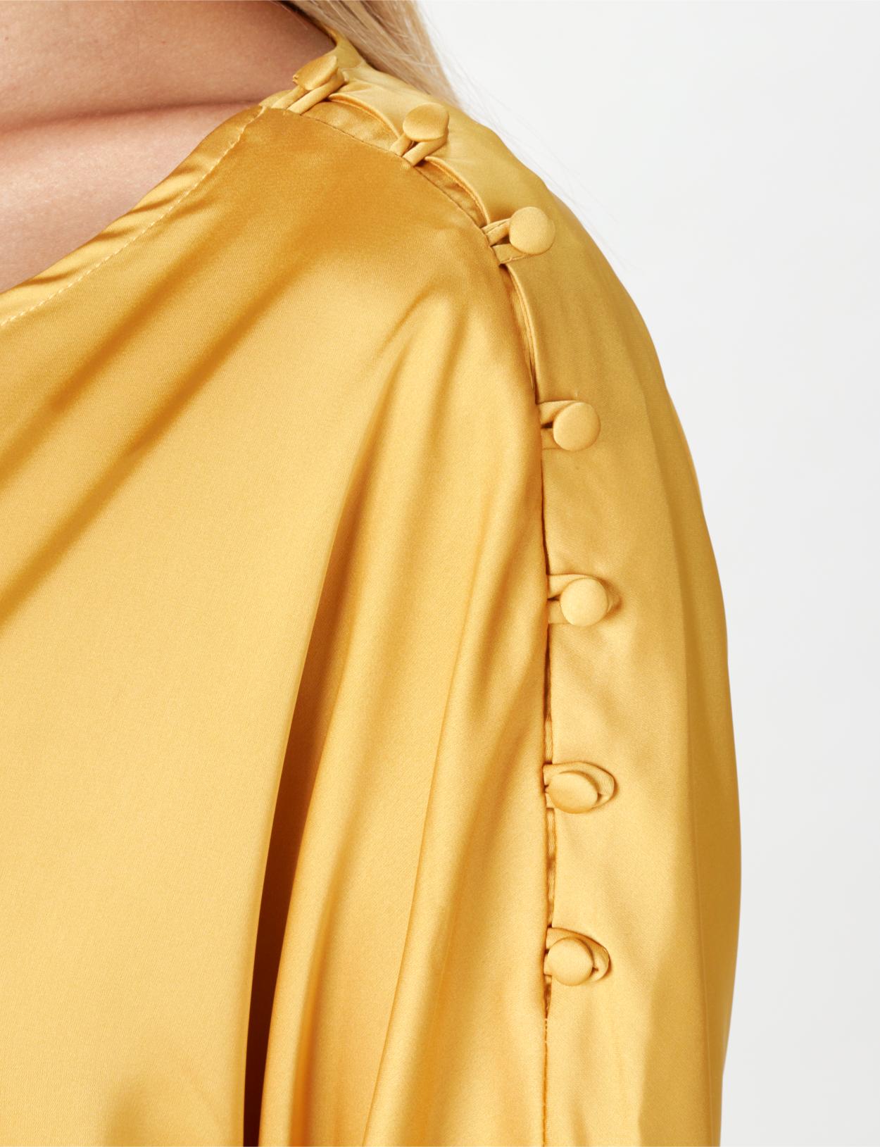 Boat Neck Popover Shirt In Yellow - Geel