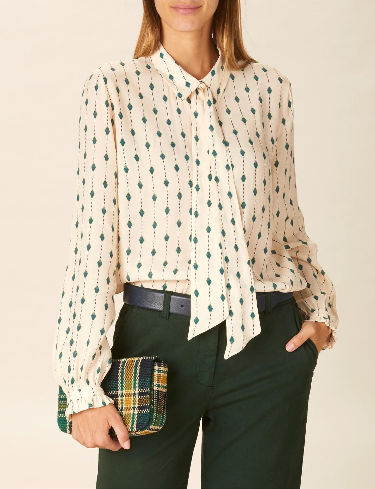 Viscose Tie Shirt In White - Wit