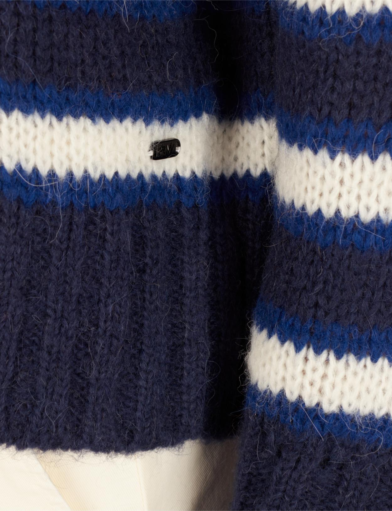 Striped Pullover In Blue - Blauw