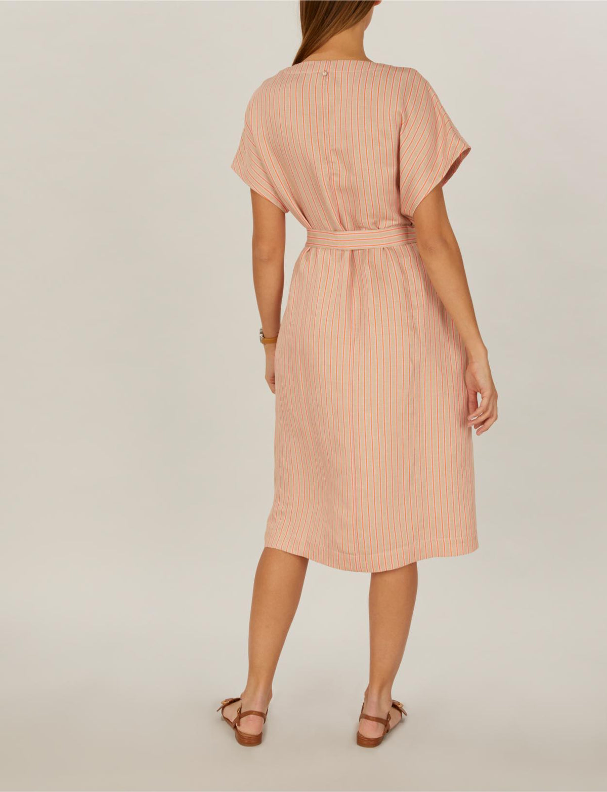 Dress With Shoulder Buttons In Brown - Bruin