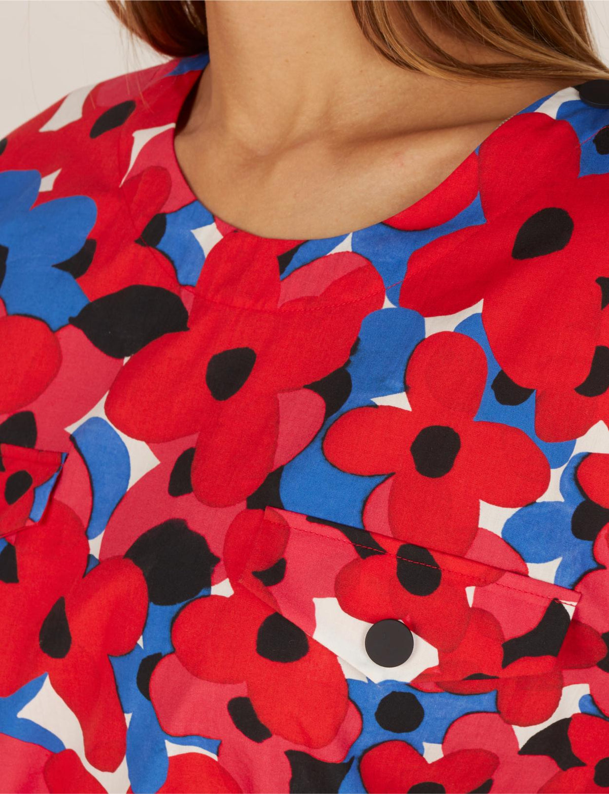 Dress With Shoulder Buttons In Red - Rood