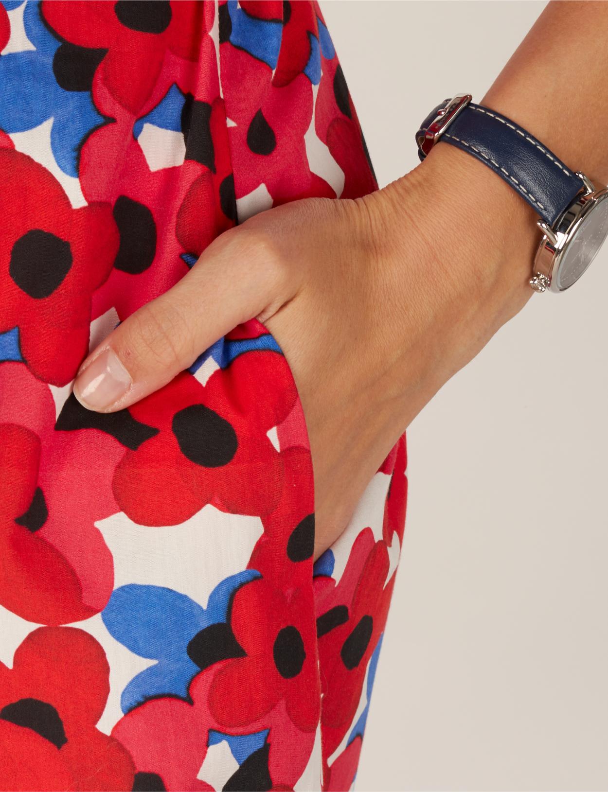 Dress With Shoulder Buttons In Red - Rood