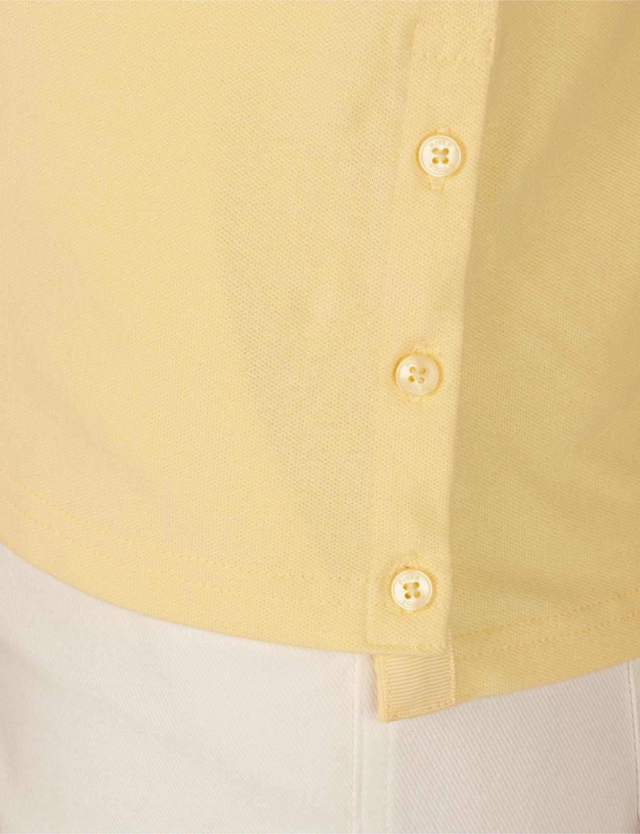 Tight Fit Polo In Yellow - W