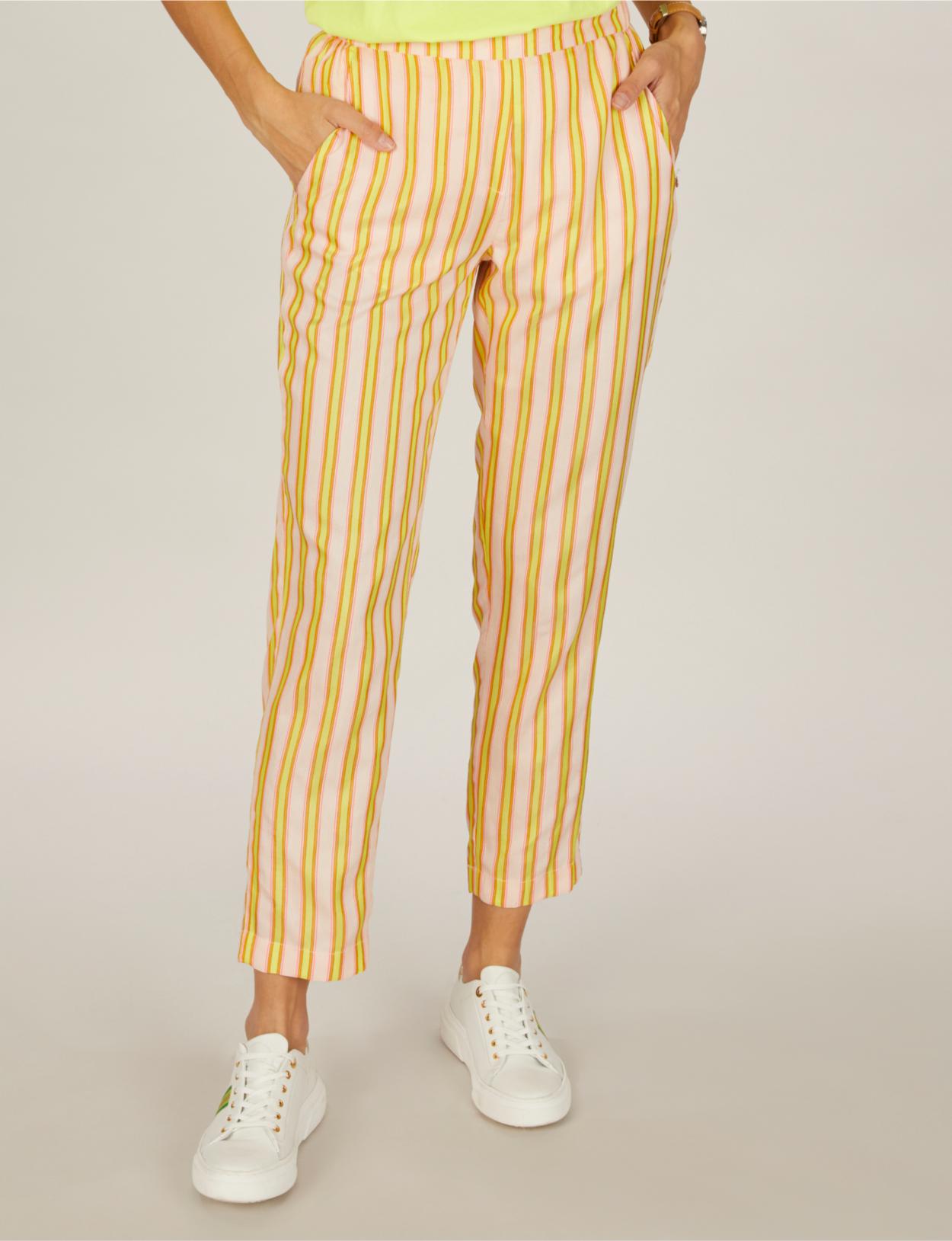 Straight Pants In Yellow - Geel