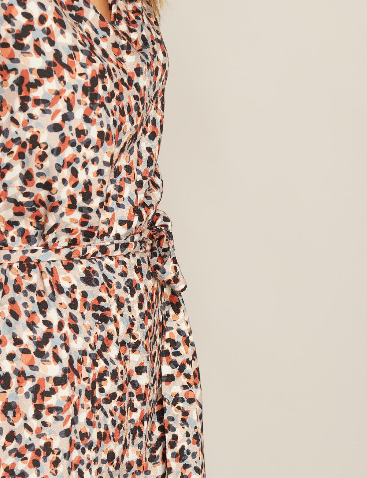 Short Sleeve Viscose Dress In Multi - Multi