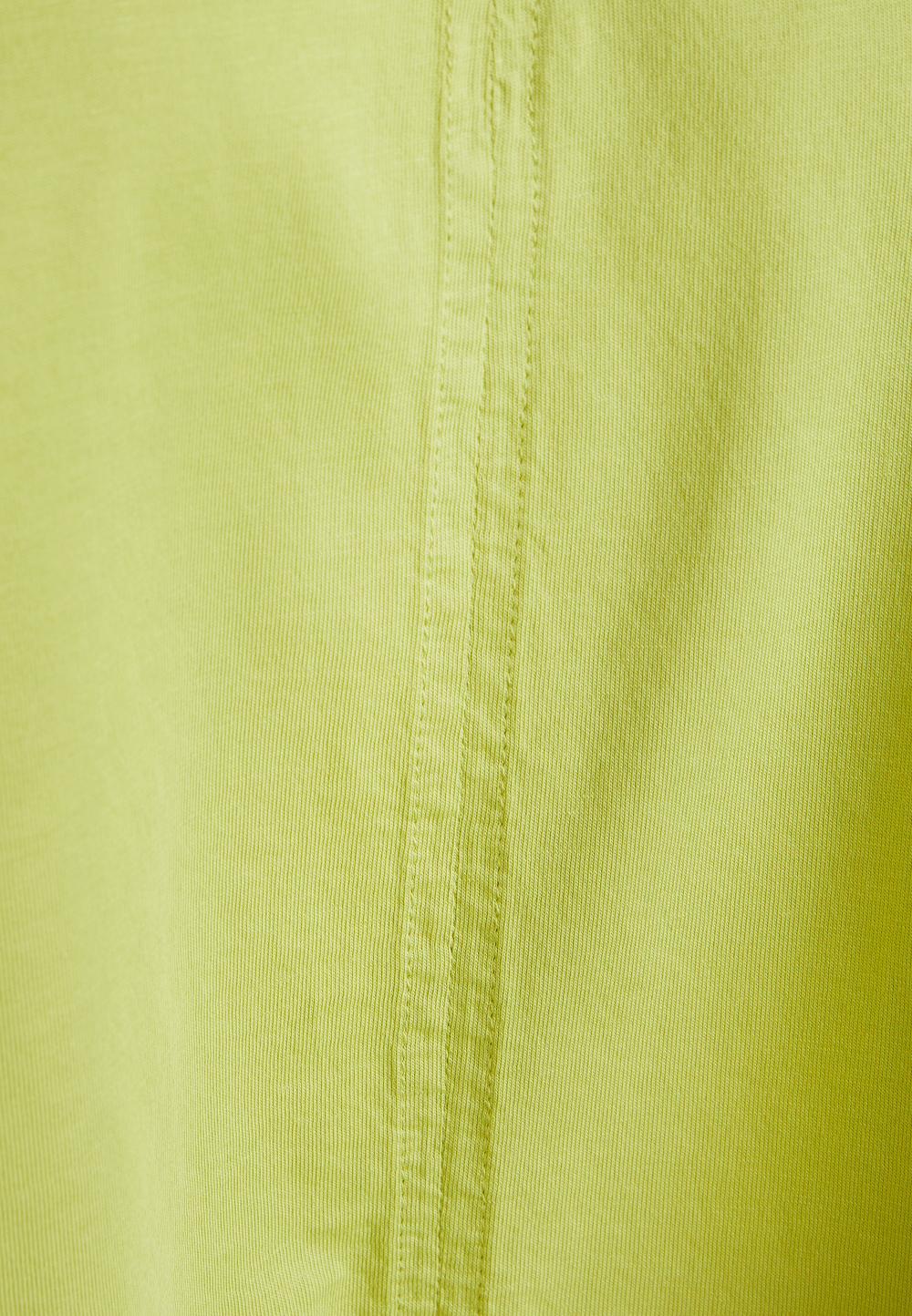 Loose V-Neck T-Shirt In Green - Groen