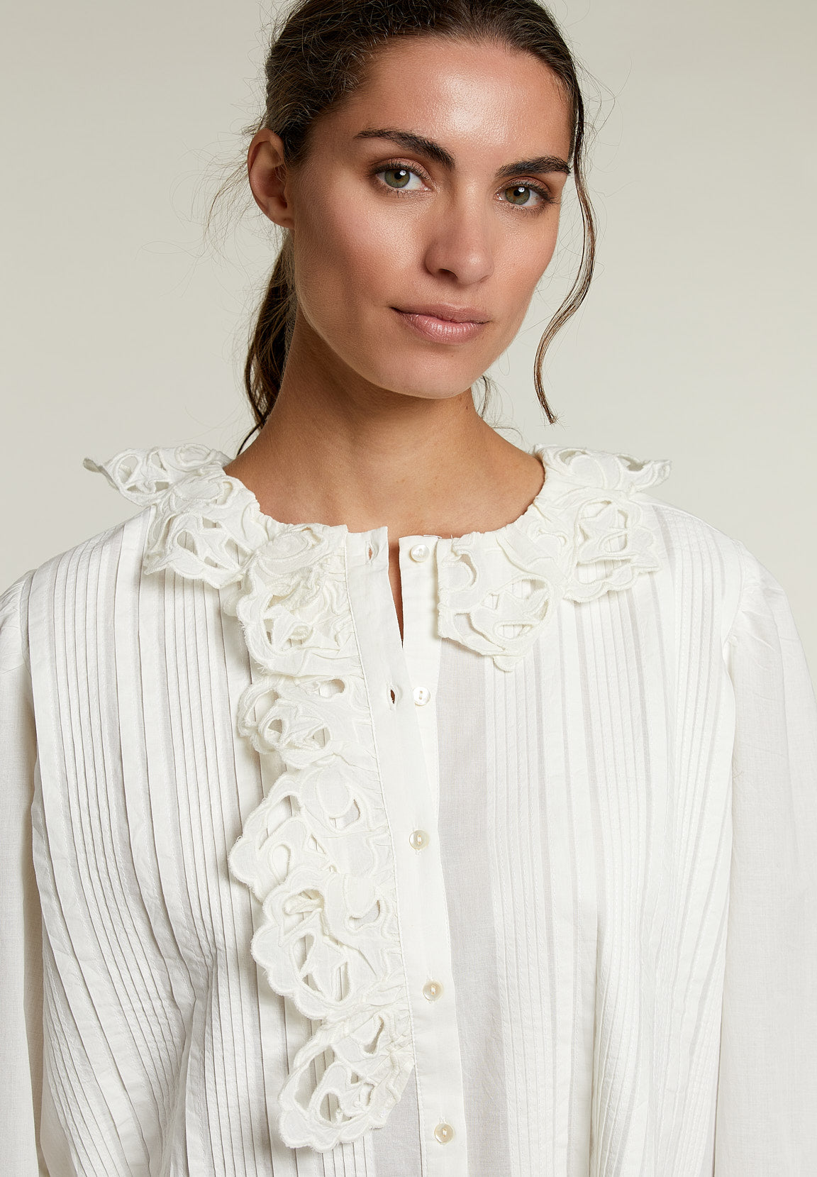 Off White Lace Shirt - White - W