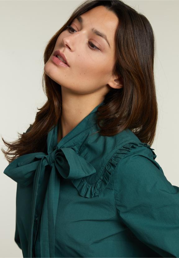 Green Blouse With Bow - Groen
