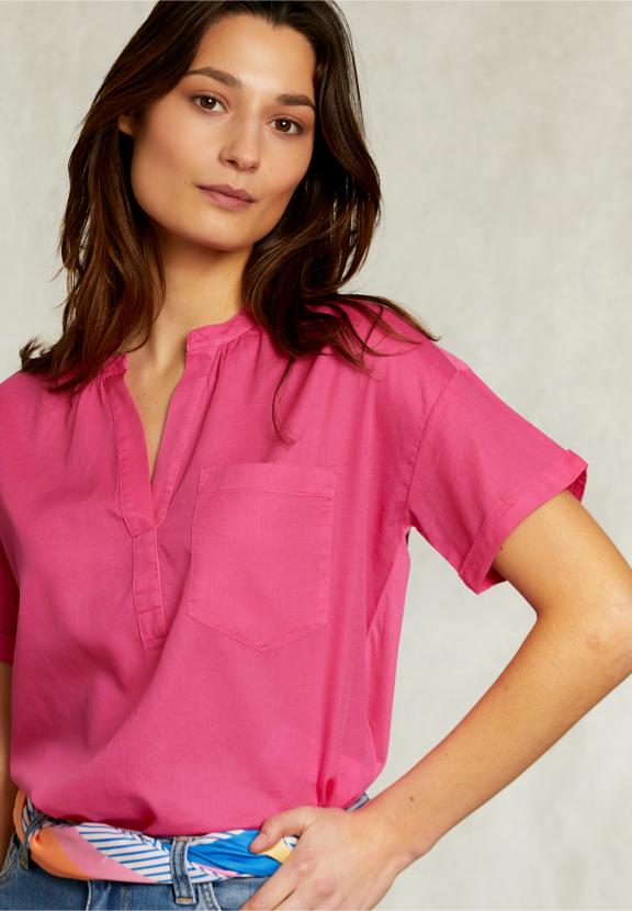 Fushia V-Neck Blouse With Pocket - Roze