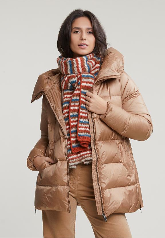Camel Short Hooded Down Jacket - Bruin