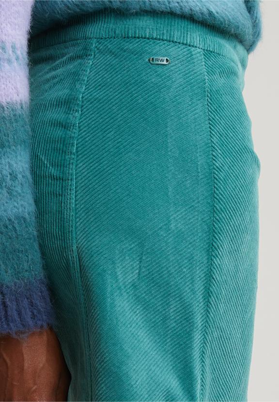 Lake Green Corduroy Short Skirt - Groen