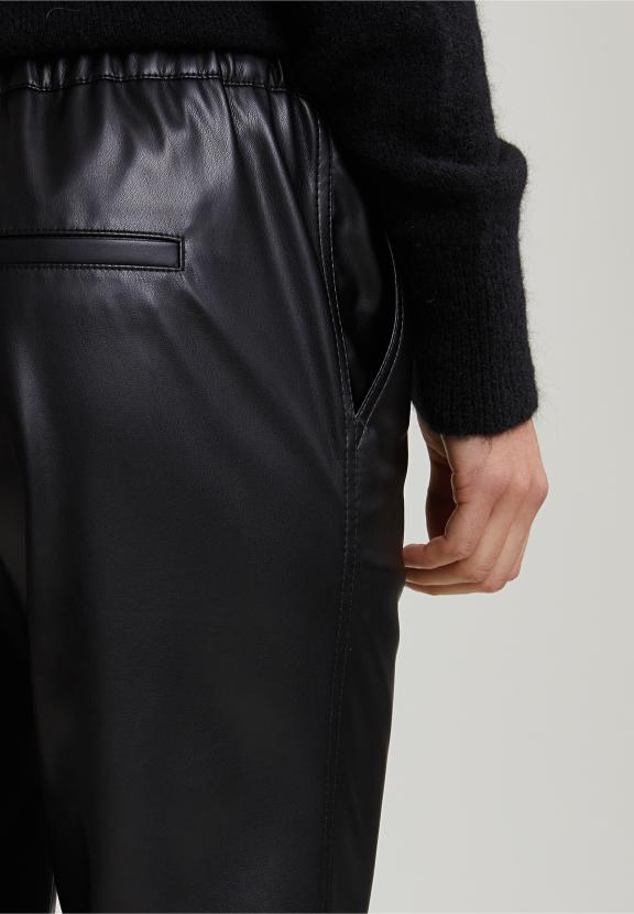 Black Vegan Leather Pants - Zwart