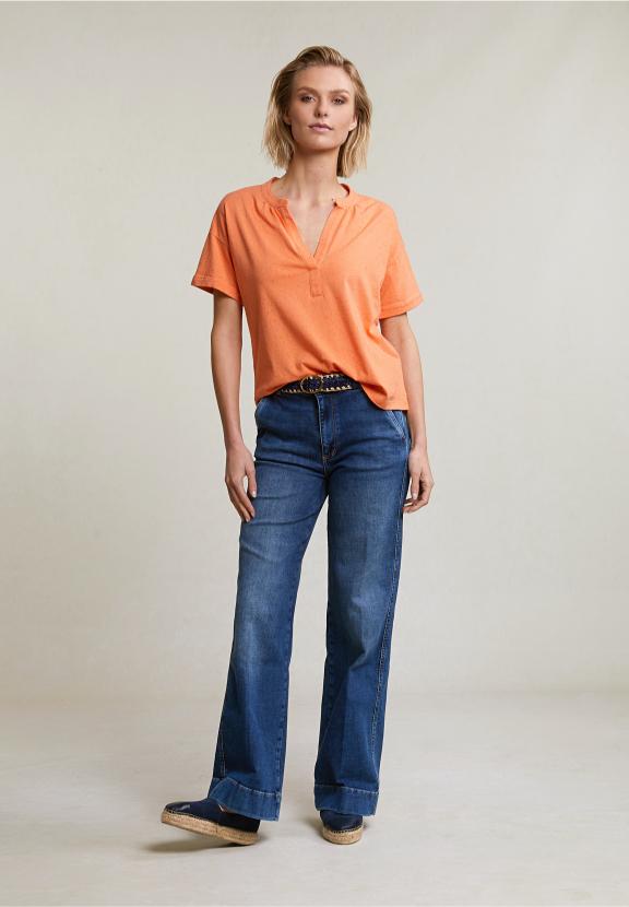 Orange Dotted V-Neck T-Shirt - Oranje