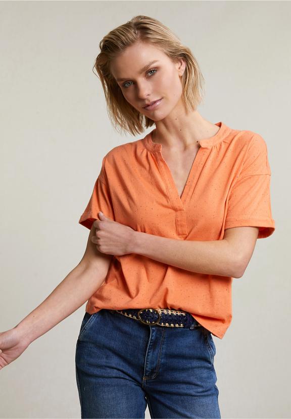 Orange Dotted V-Neck T-Shirt - Oranje