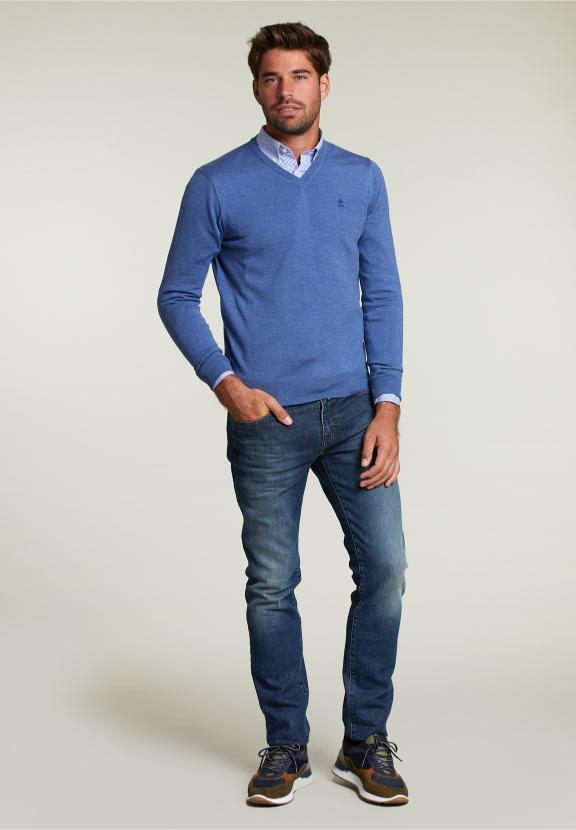 Pull en V sur mesure en mérinos bleu mix urbain - W