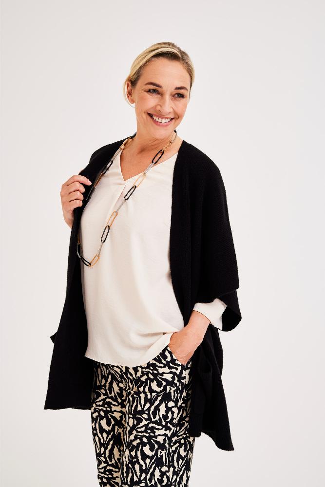 Mayerline - Gebreid Vest - Azure - Black Beauty