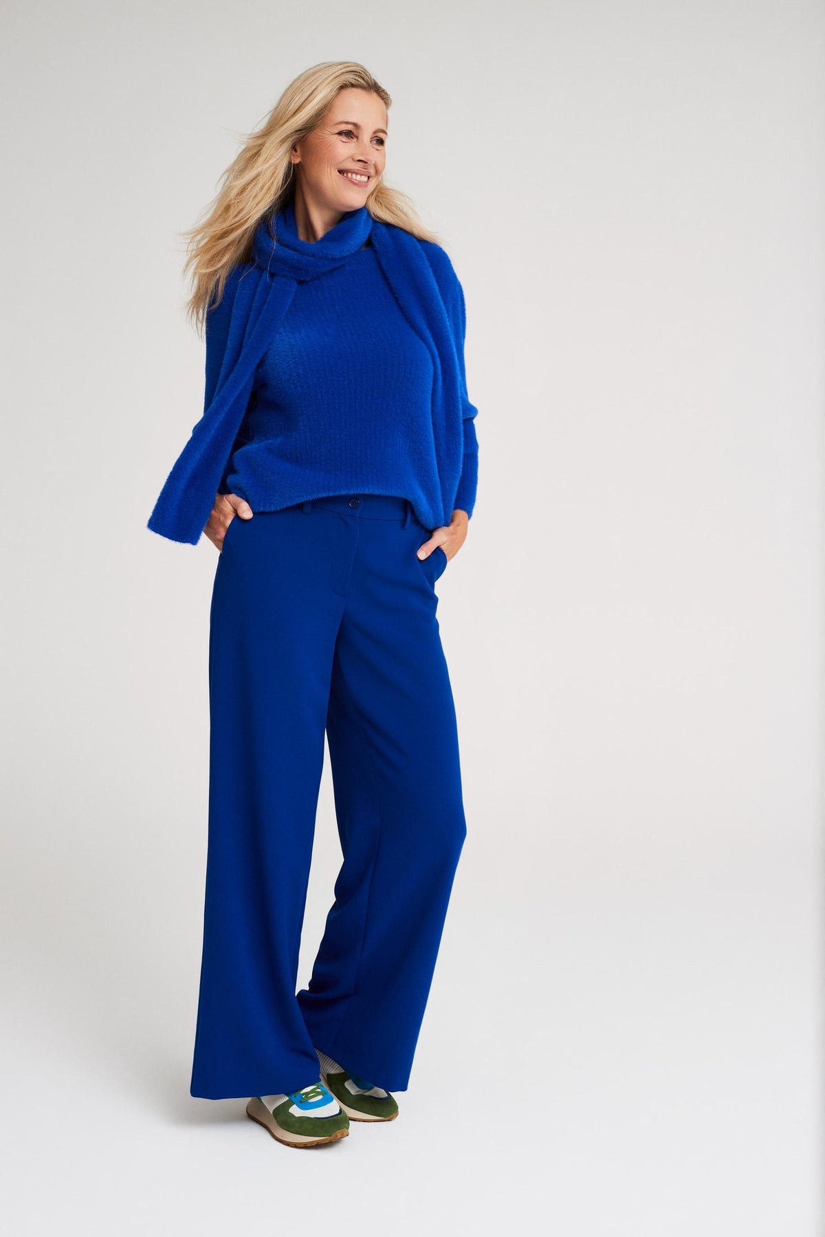 Améline - Broek - Carona - Dazzling Blue