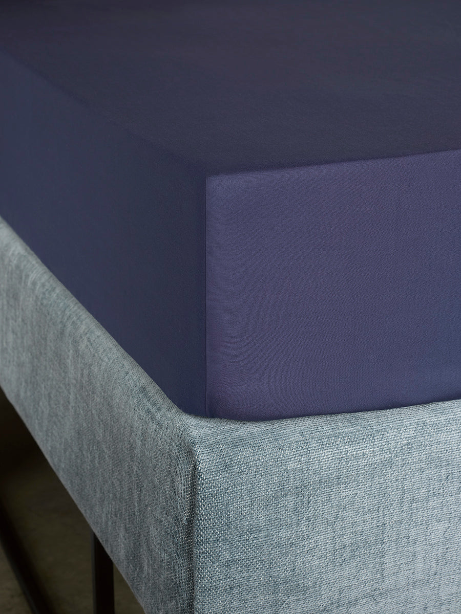 Luxury Collection - Bumblebee Medieval Blue