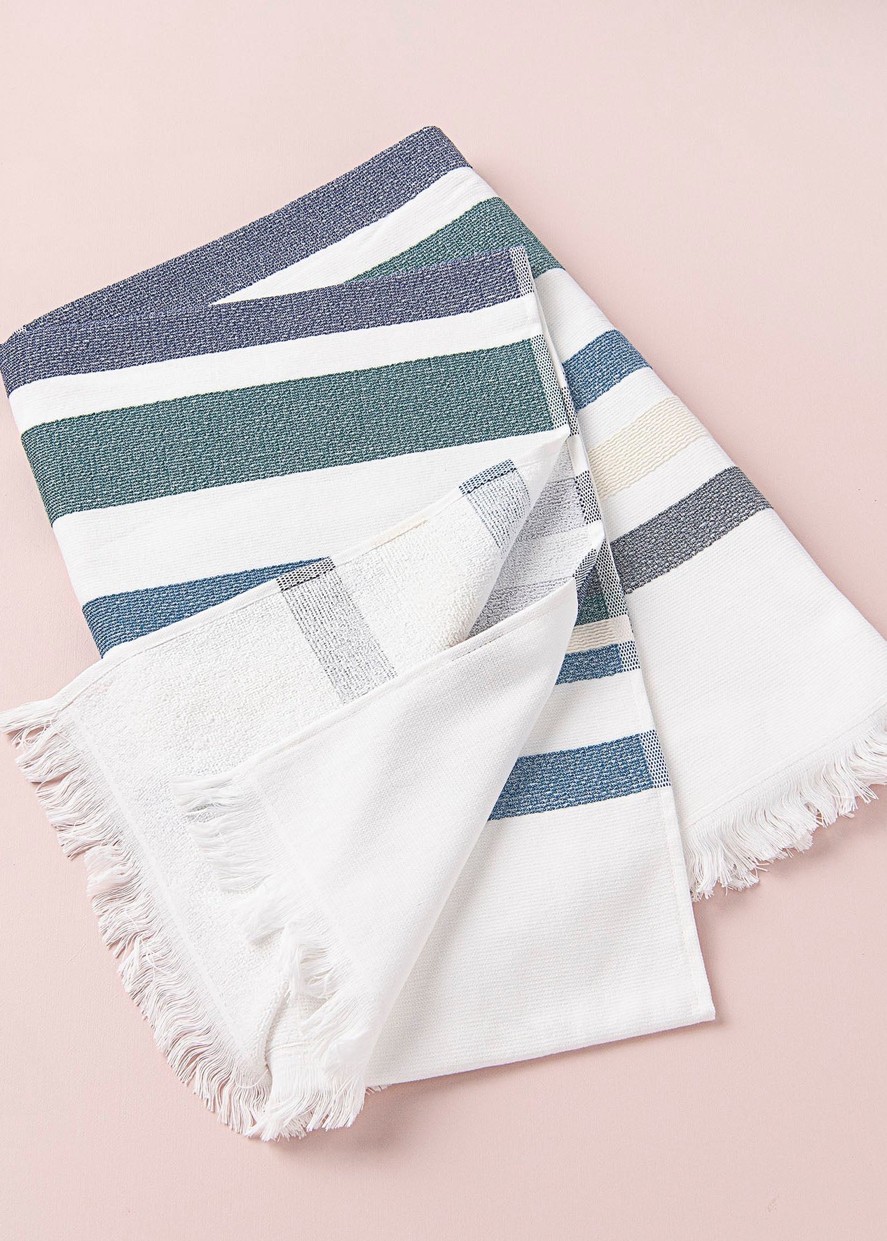 Mia Zia - Linge de Plage Haut de Gamme - Fouta Handdoek - Het "Blauwe" Thema op een Witte Achtergrond