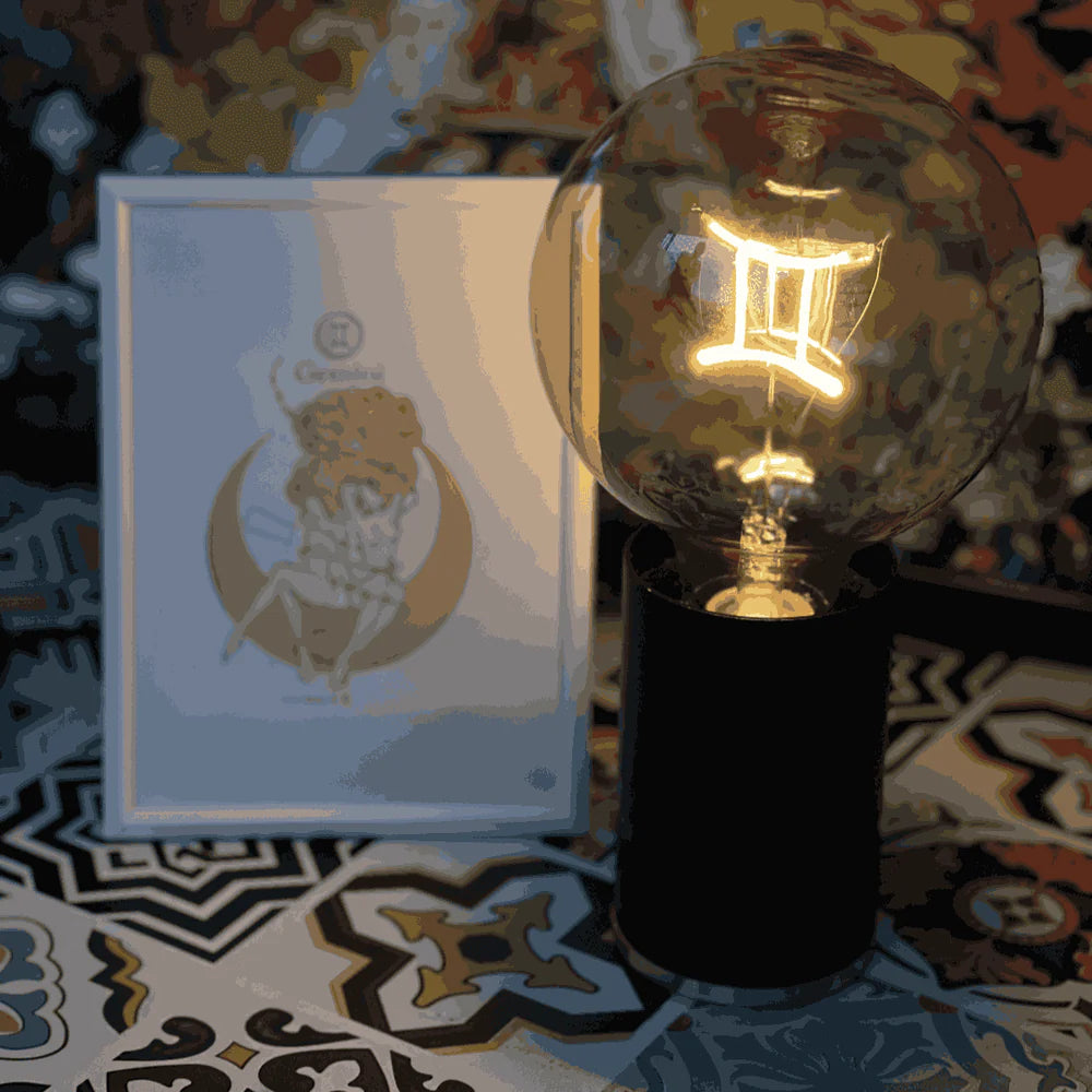 Mitb - Zodiac - Gemini - Ambre