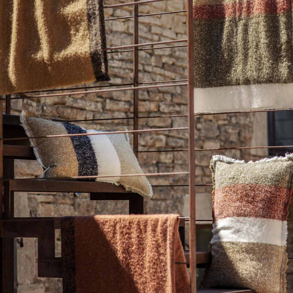 Kussensloop - Calypso En Laine Rayé Avec Franges - Gold