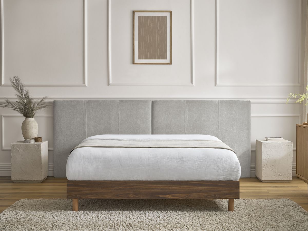 Donkerhouten ALTIRA bed met massieve latten