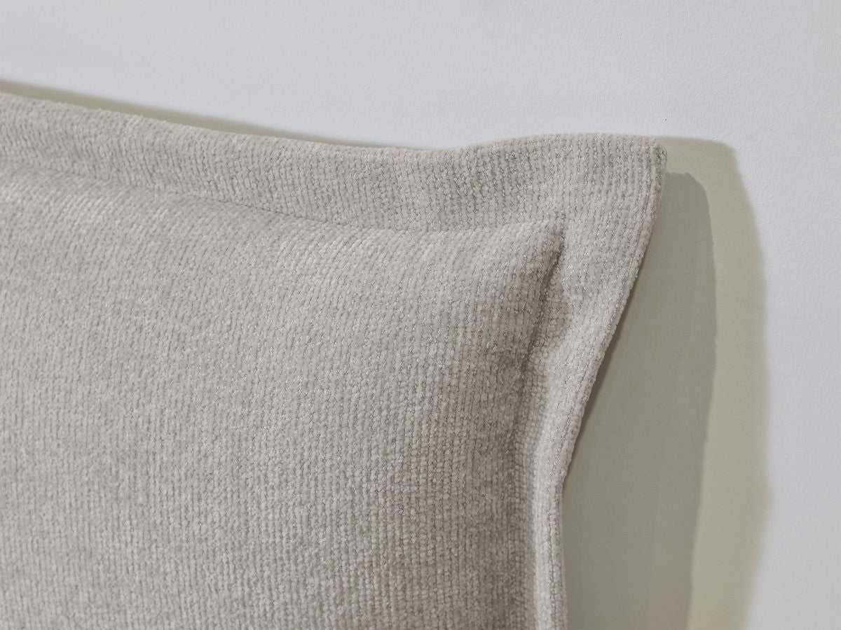 CHARLIE bed met massieve lattenbodem