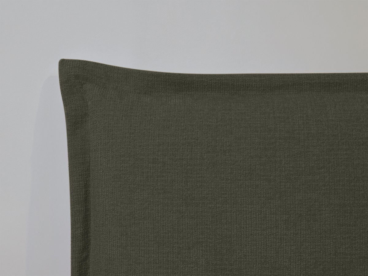 CHARLIE bed met massieve lattenbodem