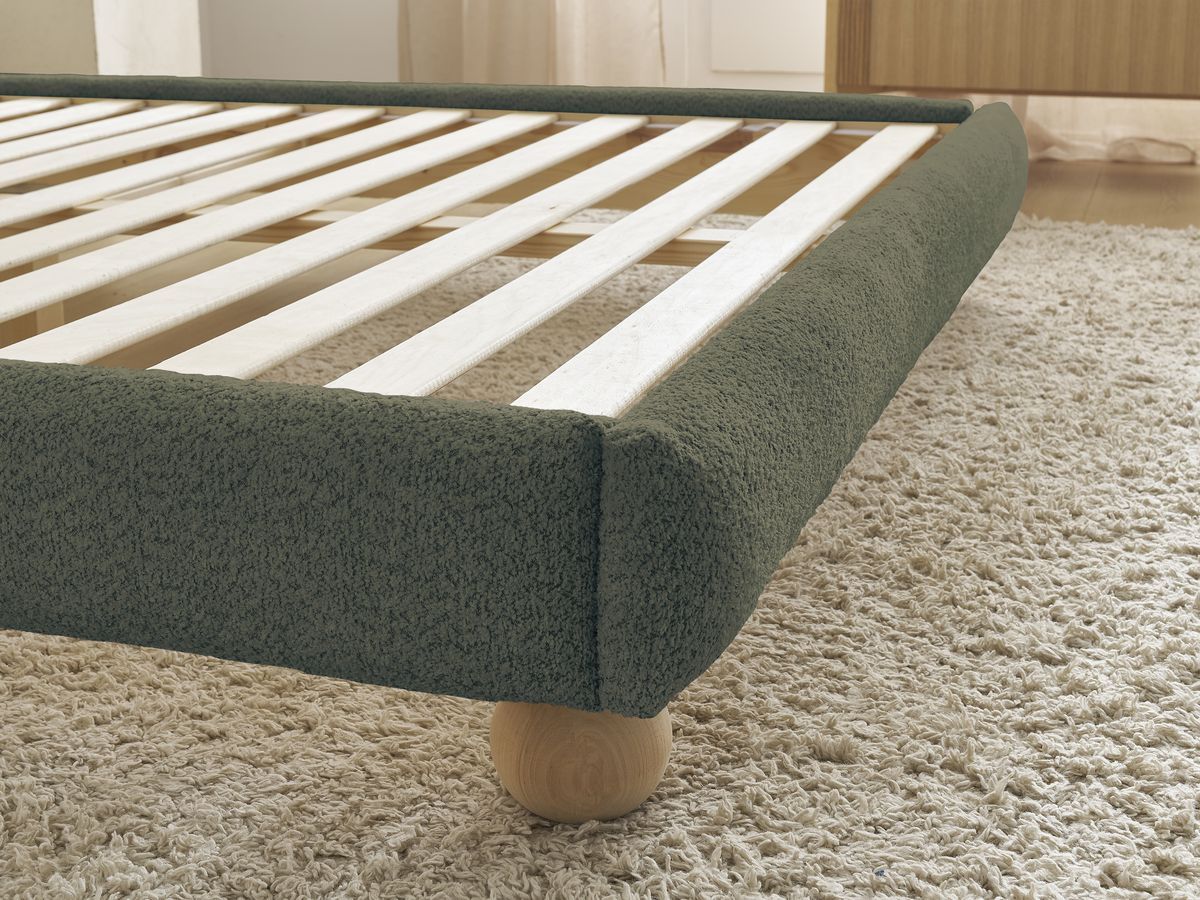 IMERI bed badstof met massieve latten