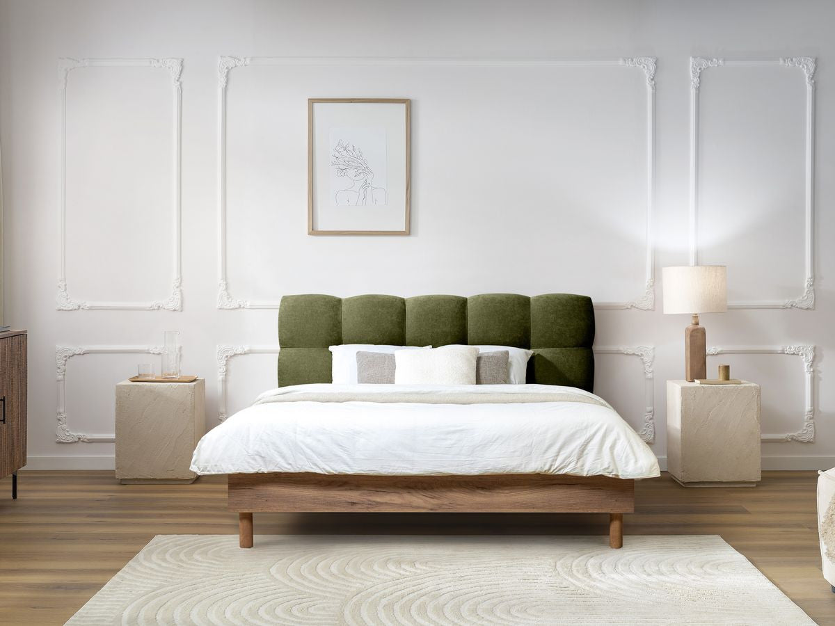 KUMO bed met massieve latten en poten van natuurlijk hout