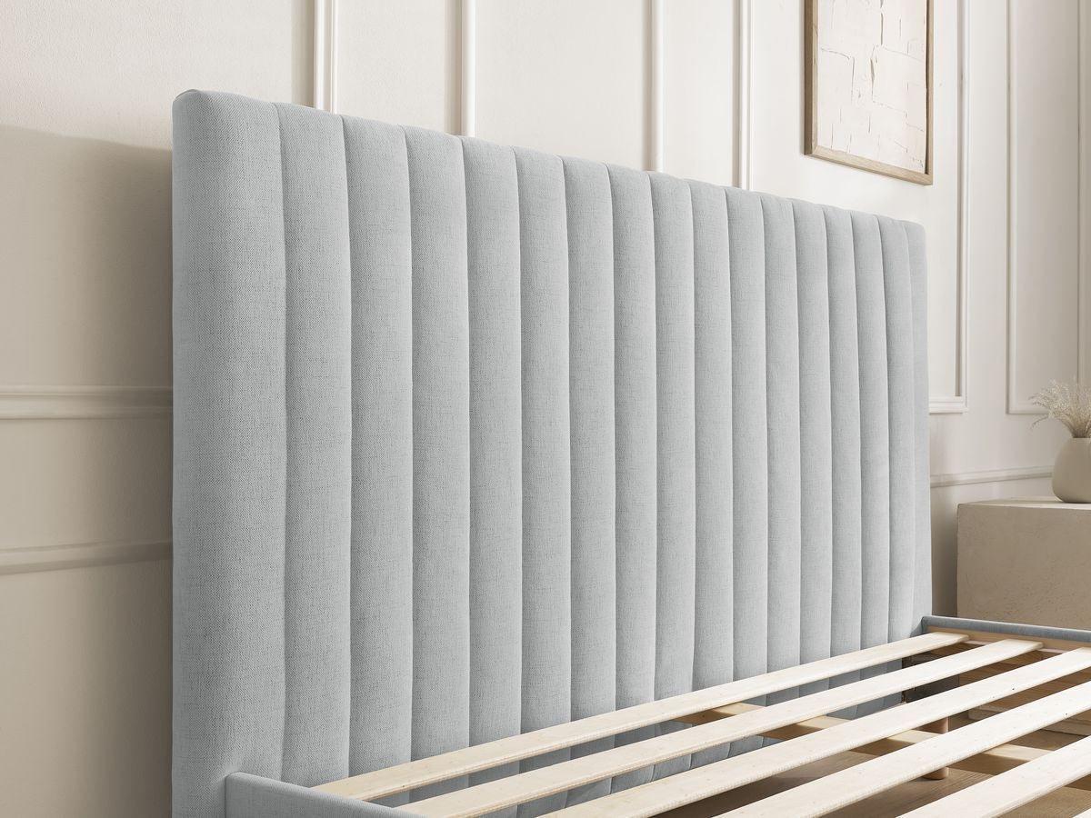 ZELVA bed met massieve lattenbodem