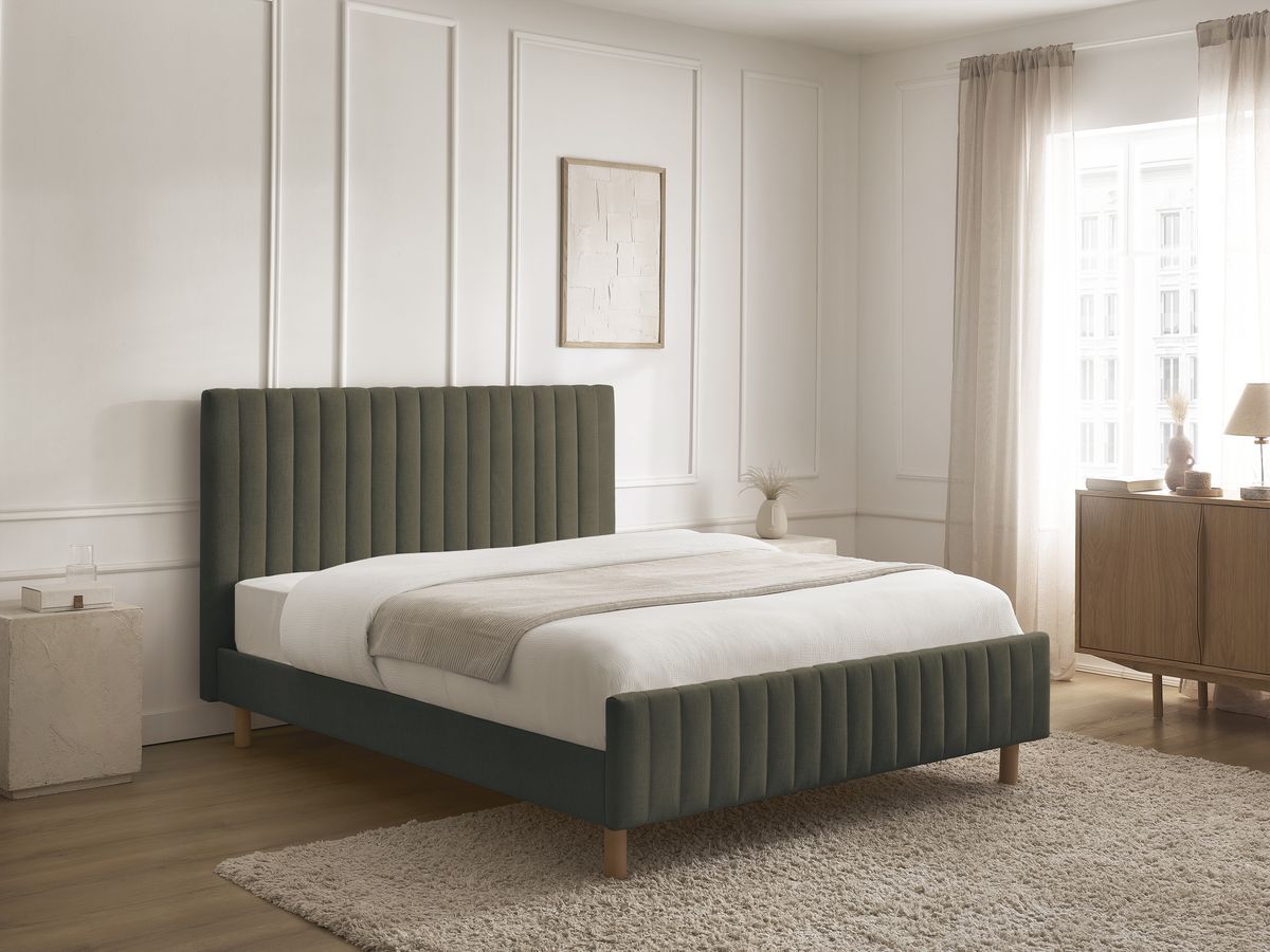 ZELVA bed met massieve lattenbodem