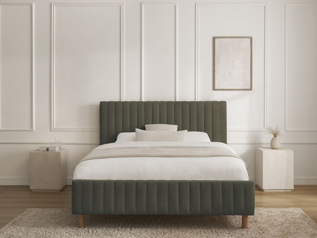 ZELVA bed met massieve lattenbodem