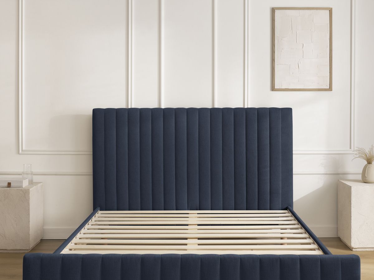 ZELVA bed met massieve lattenbodem