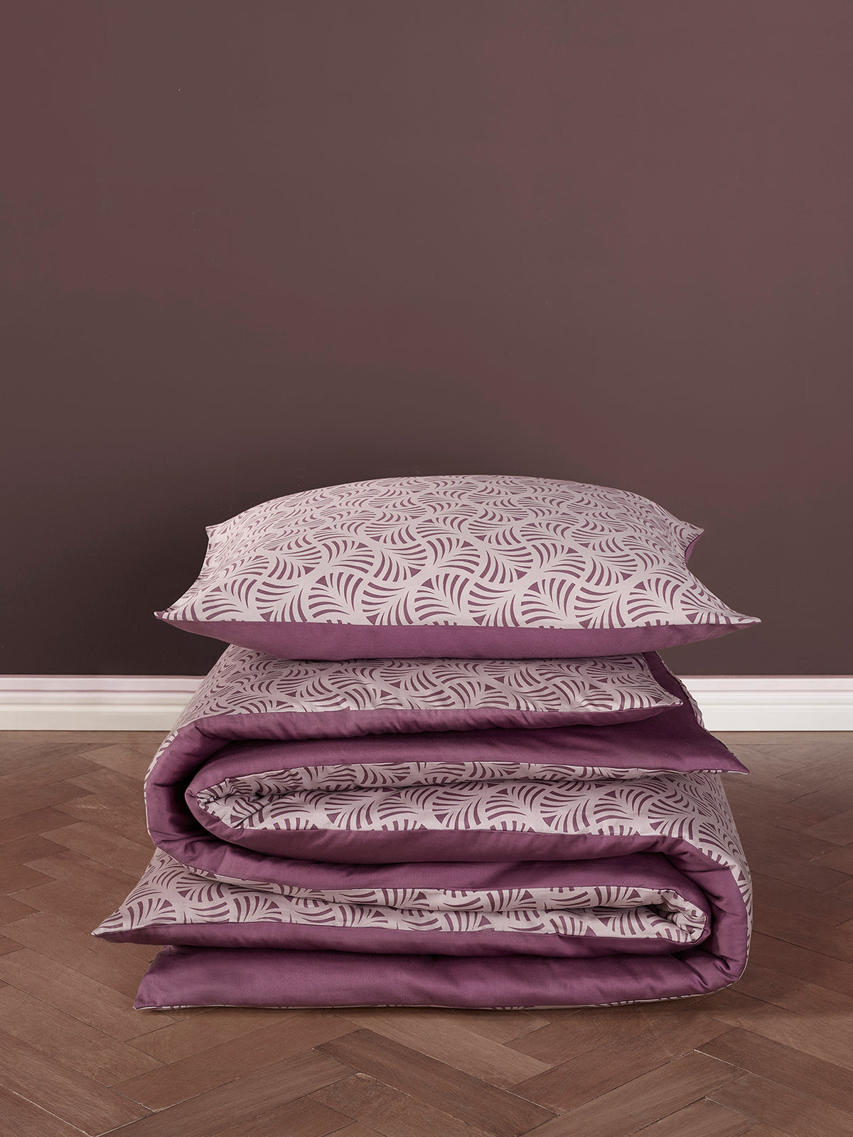 Luxury Collection - Flow Black Plum
